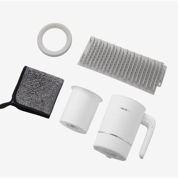 NEW Dogness Automatic Pet Paw Cleaner and Massager  Mint Green - Picture 1 of 6